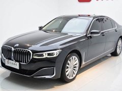 BMW 7 Series 730Li Luxury Package - фото 4