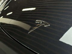 Tesla Model Y rear-wheel drive version - фото 8