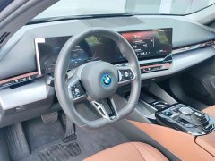BMW i5 eDrive 40L M Sports Package - фото 4