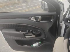 Baojun RM-5 2019 1.5T CVT 24-hour online elite 6-seater - фото 7