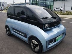 Baojun E300 2020 Plus Star Intelligent Travel Edition - фото 3