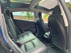Tesla Model 3 rear-wheel drive version - фото 12