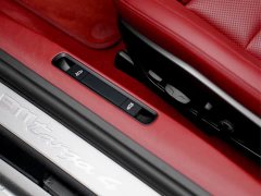 Porsche 911 Targa 4 3.0T - фото 11