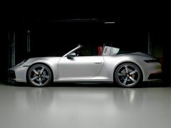 Porsche 911 Targa 4 3.0T - фото 3