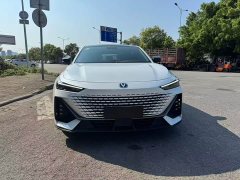 Changan UNI-V 2022 1.5T premium - фото 2