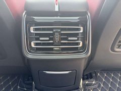 Hongqi HS5 2.0T two-wheel drive Xuanying Edition - фото 17