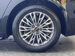 Hongqi H5 2.0T Automatic Intelligent Connected Flag Edition - фото 8