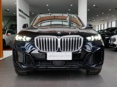 BMW X5 2023 xDrive 30Li Exclusive M Sports Night Package - фото 2