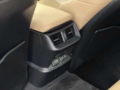 Lexus ES 300h Excellence Edition - фото 10