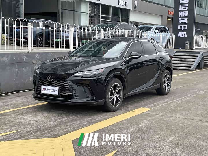 Lexus RX 300 four-wheel drive version