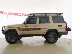 Toyota Land Cruiser (imported) LC76 4.0L manual - фото 14