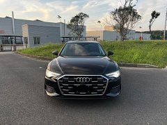 Audi A6L 55 TFSI quattro Deluxe Version - фото 1