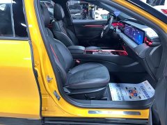 Ford Mondeo 2.0T E-hybrid sports version ST-Line - фото 5