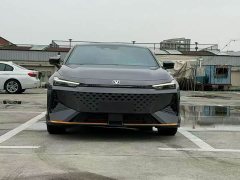 Changan UNI-V 1.5T 500Bar premium sports - фото 2