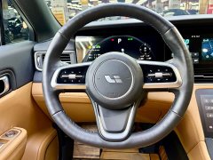 Li Auto Ideal ONE extended range 6-seater version - фото 7