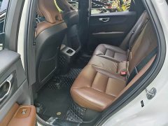 Volvo XC60 B5 four-wheel drive Zhiyuan Deluxe Edition - фото 12