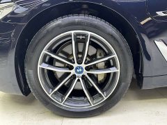 BMW 5 Series New Energy 2021 535Le M Sports Package - фото 11