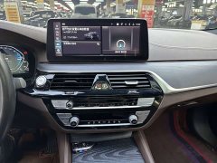 BMW 5 Series New Energy 2021 535Le M Sports Package - фото 13