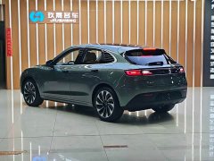 AITO Wenjie M5 extended range four-wheel drive performance version - фото 3