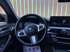 BMW 5 Series 2022 facelift 2 530Li leading M sports package - фото 10