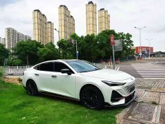 Changan UNI-V 1.5T exclusive - фото 3
