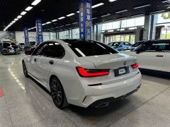 BMW 3 325Li M - фото 13