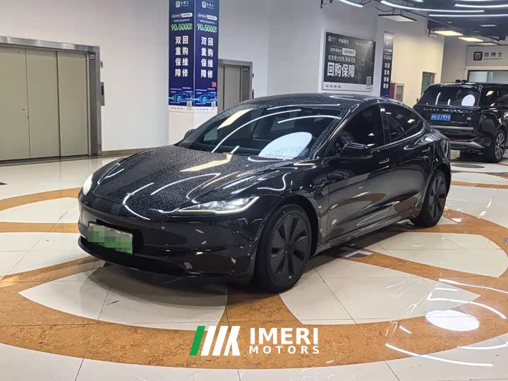 Tesla Model 3 2023 long-range all-wheel drive version