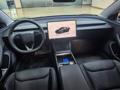 Tesla Model 3 2023 long-range all-wheel drive version - фото 7