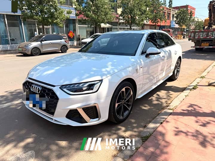 Audi A4L 40 TFSI Fashionable and Dynamic - автомобиль из Китая
