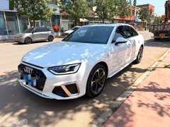Audi A4L 40 TFSI Fashionable and Dynamic - фото 1