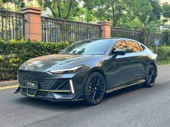 Changan UNI-V 2022 1.5T sports version - фото 1