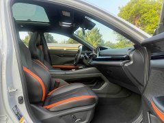 Changan UNI-V 1.5T premium - фото 6