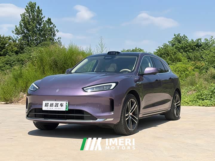 AITO Wenjie M5 extended range Ultra four-wheel drive version - автомобиль из Китая
