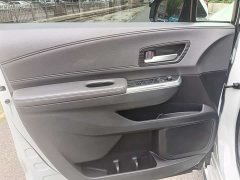 Toyota SIENNA 2021 2.5L Hybrid Premium Edition - фото 16