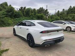 Changan UNI-V 1.5T exclusive - фото 9