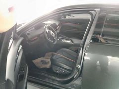 Changan UNI-V 1.5T exclusive - фото 3