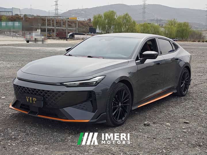 Changan UNI-V 1.5T noble sports