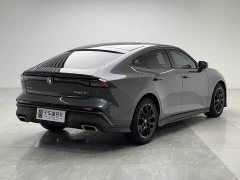 Changan UNI-V 1.5T premium - фото 6