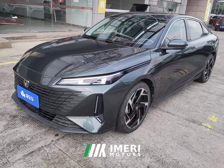 Changan Yida Blue Whale NE 1.5T GDI DCT flagship - автомобиль из Китая