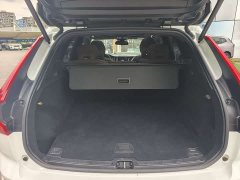 Volvo XC60 B5 AWDLuxury Edition - фото 10