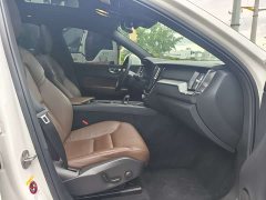 Volvo XC60 B5 AWDLuxury Edition - фото 13