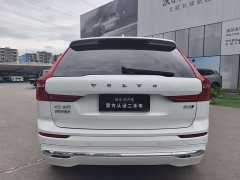 Volvo XC60 B5 AWDLuxury Edition - фото 15