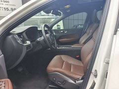 Volvo XC60 B5 AWDLuxury Edition - фото 5