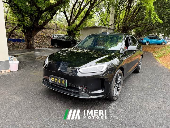 AITO Wenjie M5 extended range Ultra rear-wheel drive version - автомобиль из Китая