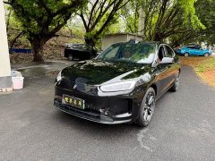 AITO Wenjie M5 extended range Ultra rear-wheel drive version - фото 1