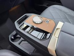 BMW iX M60 2022 M60 - фото 11