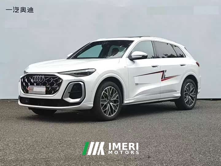 Audi Q5L 2.0T Exclusive Edition for Ten Million Users - автомобиль из Китая