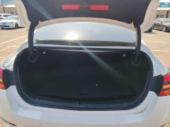 Hongqi H5 Classic Facelift 1.8T Automatic Smart Link Flagship Edition - фото 15