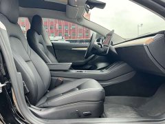 Tesla Model 3 2022 rear-wheel drive version - фото 11