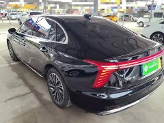 Hongqi H5 2.0T automatic Qichang version - фото 5